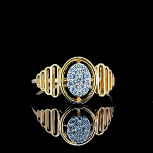 Elegant Sparkle Diamond Ring